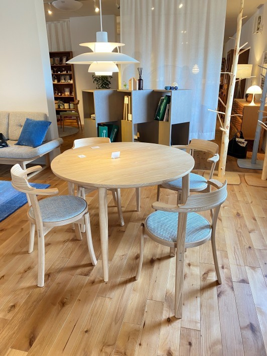 上田市のインテリアショップ「塩田家具」_d0035921_13293125.jpg